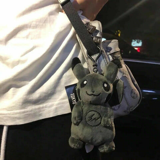 Limited Edition Pokemon Thunderbolt Pikachu Plush Toy Keychain Action Figure